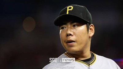 다저스 진짜 강정호 보러 갔다…38세 은퇴선수 트라이아웃에 ML 2개구단 등장 넘어가는 타구 많이 나왔다