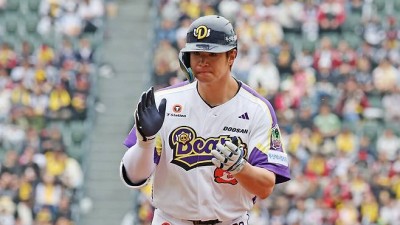 FA 신청 이래서 안 했구나? '276홈런' 김재환 '제도 허점' 노렸나…FA 대신 방출로 두산 떠난다