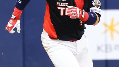 ‘무조건 잔류’는 없다던 42세 FA 최형우 행선지, 확실한건 KIA-삼성 2파전