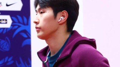 [UCL LINE UP] 엔리케 왜 이러나...'최고의 폼' 이강인, 토트넘전 벤치 앉아