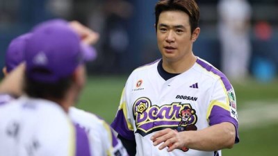 276홈런 잠실 거포 '자유의 몸' 됐는데 영남권 3팀은 관심 없다...이제 어디로 가나 [더게이트 이슈분석]