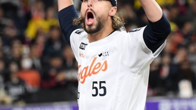 정말 좋은 ML 오퍼 받았다 폰세는 대비라도 했다...와이스까지 떠나면, 한화 우승 도전 어쩌나