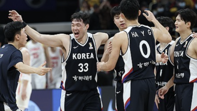 한국이 중국 이기면? 돈 10배 준다→모든 예상을 박살냈다!…韓 남자농구, 사상 두 번째 중국 원정 승리+이현중 33득점 '미친 활약'