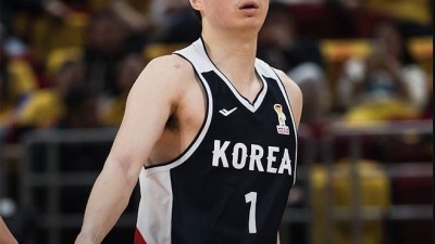中 한국, 20점 차로 이길 줄 알았는데 충격…韓 남자농구, 9.5% 기적 쐈다