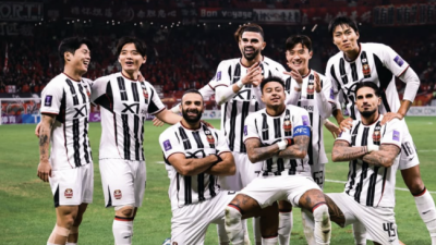 ‘린가드 한국 떠나나?’ 마지막 경기 후 이적 암시…유니폼에 서울 동료들 사인 받아