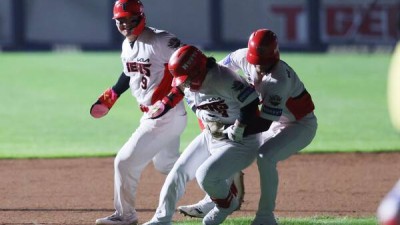 박찬호·최형우 이탈이 끝 아니다...KIA 연봉 협상 테이블도 한파 예고 단체 '언해피' 예상 [더게이트 이슈]