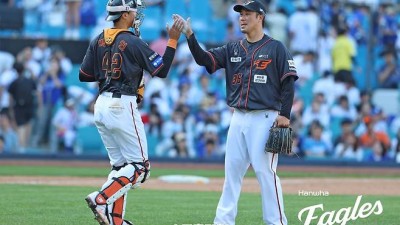 “새 구장 ‘가을 야구’ 함께 못한 아쉬움 크지만 내 운명” 17년 한화 마운드 지킨 ‘마당쇠’ 장민재 은퇴, 전력분석으로 새 출발