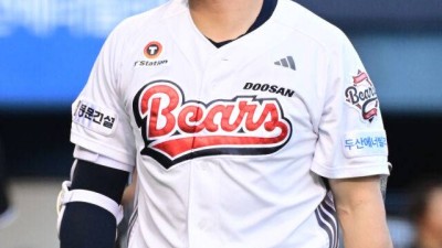 김재환은 SSG와 접촉하는데 ‘FA 빈손’ KIA·롯데는 관심 없나요…20억원 아낄 수 있는데 ‘뜨겁지 않다’