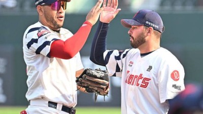 내실 다지는 롯데의 조용한 스토브리그…'대박급' 외인 4명 영입한다면? 희망은 남아있다