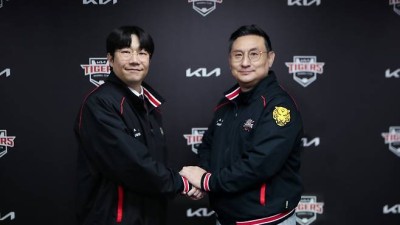 '김광현 넘어선 예상 외 계약 규모' 다급했던 KIA, 대투수 양현종은 확실하게 대우했다