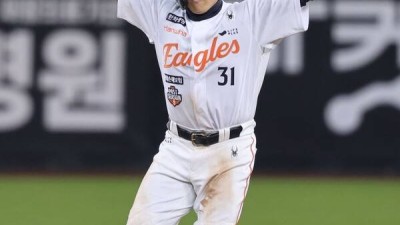 우승 찾아 대전 왔더니 '유등천 오리알' 신세 될 판…'리빙 레전드'의 3000안타 도전 길 열어 줄 팀은 어디