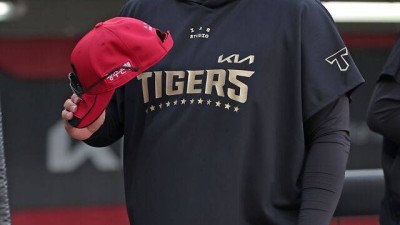 두산 2021 FA 4명 잡고 오재일·최주환·이용찬 떠났지만 KS 준우승…2026 KIA 최형우·박찬호·이준영 없어도 안 죽는다