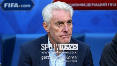 아뿔싸 '홍명보호가 첫 승 제물?' 남아공 감독 한국은 우리가 이길 수 있는 팀...멕시코와 경기 어려울 것