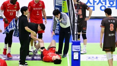 코트에 쓰러진 24세 몽골 청년을 바라보는 안타까움…4~6주 안 될 것 같다 [곽경훈의 현장]