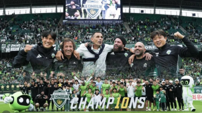 이런 리그에 어떤 명장이 오려 할까...전북 압도적 우승 이끈 포옛, 판정 논란 속 잔류 불투명 [더게이트 이슈]