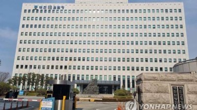 전 프로야구 단장, '기술 탈취' 의혹 유명 스포츠용품업체 고소