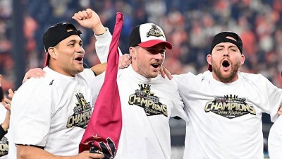 미국도 주목하는 LG 외인 3총사 재계약 올해 KS 우승 차지한 트윈스의 핵심 전력