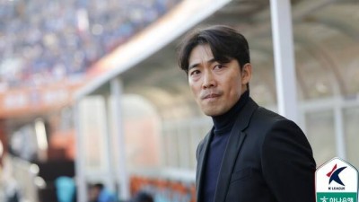 [BE.현장] 수원 서포터에 큰 절, 끝내 터진 눈물... 사퇴의사 밝힌 수원 변성환 감독, 팬들에 죄송... 감독인 내가 책임져야