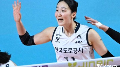 배구천재 빠졌는데, 어떻게 도로공사 1위 질주 가능했나…국대 1순위 신인왕 이렇게 잘한다 경험 쌓이다 보니 상대 세터 폼을