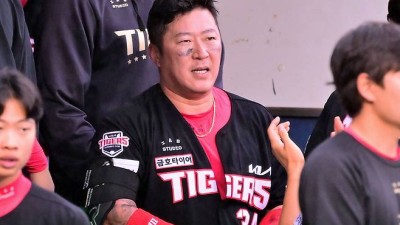 KIA에서 은퇴하는 거랑 달라 임창용이 분석한 '최형우 삼성행' 원인은?…'선수에겐 섭섭할 수 있다'