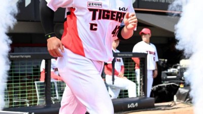 '최형우 충격' KIA, 150억 악성 계약 오명 벗어야 한다…이런 야구하던 선수 아닌데