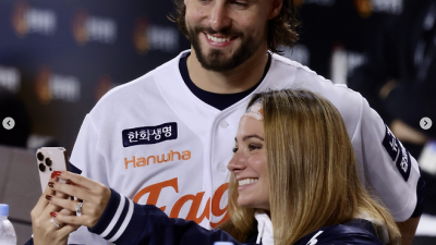 휴스턴과 1년 38억원에 계약한 와이스 부부, SNS로 감동의 ‘작별 인사’…“한국은 항상 내 일부, 모든 것 평생 간직할 것”