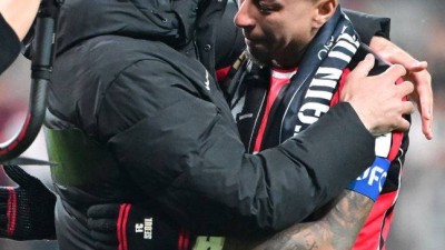 린가드 결국 눈물 펑펑 쏟았다 아예 울 작정하고 왔다, 너무나 행복했기 때문