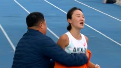 女 선수 향한 '과도한 신체 접촉 논란'→감독에게 배신감' 고백...논란의 김완기 감독, 1년 6개월 자격정지 '중징계'