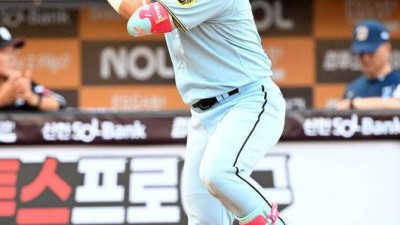 ‘2군 초토화’ 최강야구 출신 포수 전역했다→152억 레전드 후계자 탄생하나 “타격 발전했다고 가장 많이 들어”