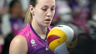 '앗, 유니폼 이름 뒤집혔네' 前 흥국생명 옐레나, 허난 솽후이서 주팅과 한솥밥