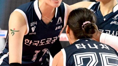 '이러니 1순위 국대지' 레전드의 딸 블로킹 1위 미쳤다, 누구에 도움 있었길래 유나 언니 카톡으로도, 전화로도 이야기 많이 해줘요