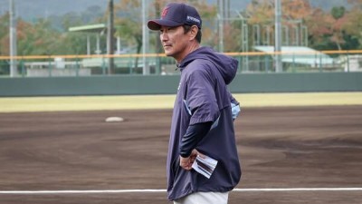 롯데, 수석코치에 강석천… 日 투수 총괄 코디네이터 영입