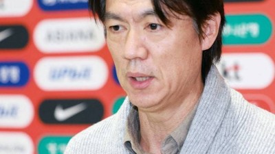홍명보 감독 3월 평가전 상대 한 팀 확정, 월드컵 쉬운 조 절대 아니다