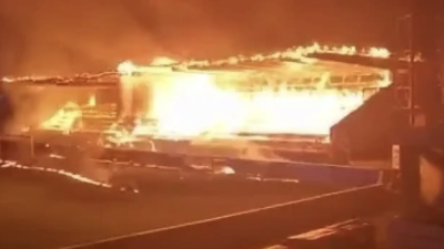 “불 질러도 처벌 NO?”... 촉법소년 방화에 무너진 91년 역사 축구장