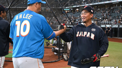 ‘금목걸이 12억’ 후배 폭행→트레이드→은퇴, 日 홈런타자의 애착 “금목걸이 합치면 6kg 된다”