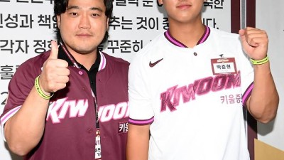 '답 없는 진퇴양난' 충격의 학폭 판정 번복, 박준현과 박석민 코치는 왜 조용한가