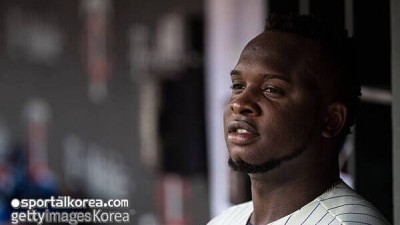 박병호랑 경쟁하던 164홈런 거포, 찜질하다가 화상→1년 반 무적 신세→주니치와 계약 맺고 日 무대서 새출발