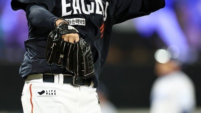 '한승혁도 포기했는데 김범수? 갈테면 가라!' 한화, 뭘 믿고 이럴까...결국 삼성행인가