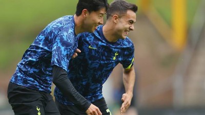 [오피셜] ‘흥민이 형, 나도 MLS 왔어’ 토트넘서 한솥밥 먹었던 레길론, 메시의 인터 마이애미 입단…내년 개막전서 SON과 ‘한 판 승부’