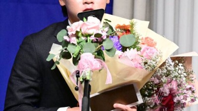 “아침에 운동하고 고깃집 알바 10시간…고생했다” 불꽃야구 출신 롯데 23세 내야수, 1년 전 자신에게 건넨 격려