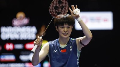 ‘이번에는 안세영을 이길 수 있을까’ 왕즈이, 한웨와 중중전서 35분 만에 2-0 압승, 파이널스 ‘굿스타트’