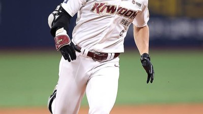 송성문, 샌디에이고와 3년 1300만 달러 계약 합의 마침내 ML행 꿈 현실로, 120억 계약 훌쩍 넘었다