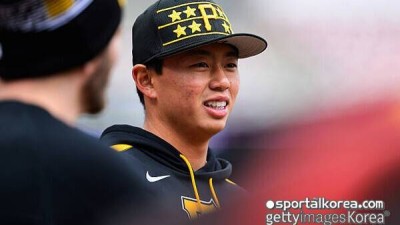 배지환 내친 피츠버그, '문동주 상대 3안타' 대만 유망주 로스터 제외…트레이드 대거 영입→야수 2명 DFA