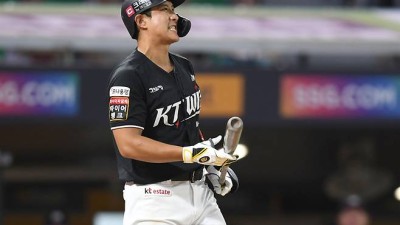 “야구는 내 인생의 전부였다” KT 황재균, 1년 계약 제안 뿌리치고 ‘전격 은퇴’ 선언