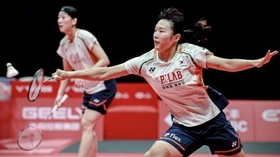 한국 배드민턴 ‘골든 데이’, 이소희·백하나가 테이프 끊었다