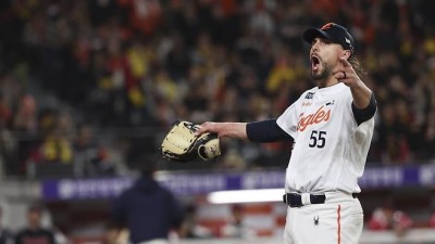 ‘독립리그 신화’ 한화 출신 와이스, MLB 휴스턴 내부 경쟁 더 치열해졌다…이마이 합류 초비상