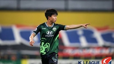 [오피셜] 최강희 시절의 전북서 데뷔한 '韓 4부 도움왕 출신' DF, 기적의 1부 재입성... 광주, 박원재 전격 영입