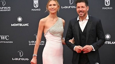 '금발 모델과 17살 차 극복' 56살 시메오네 감독, 아내와 첫 만남 화제... 식당 화장실서 널 기다렸어