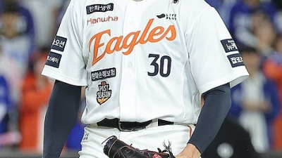 1년 만의 '인생 로또' 폰세, 한화에 어떻게 감사해야? 최정 24년 총수입 327억원 vs 폰세 3년 MLB 433억원