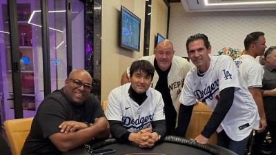 박찬호 아니면 이런 장면 못본다…ML 328홈런, 287홈런, 100SV 전설과 다시 만날 줄이야